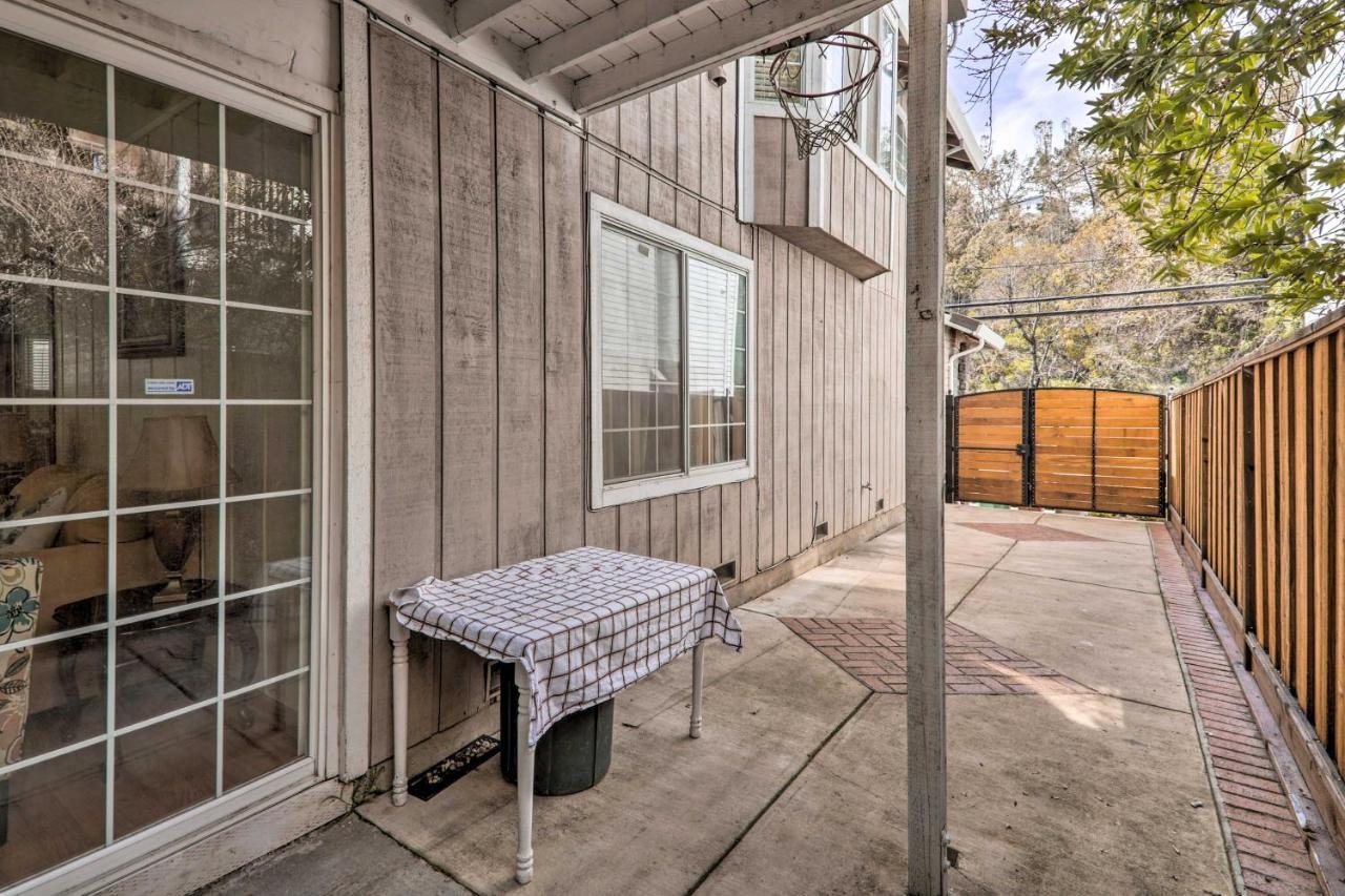 Peaceful Oakland Oasis With Private Yard! Apartment Exterior photo
